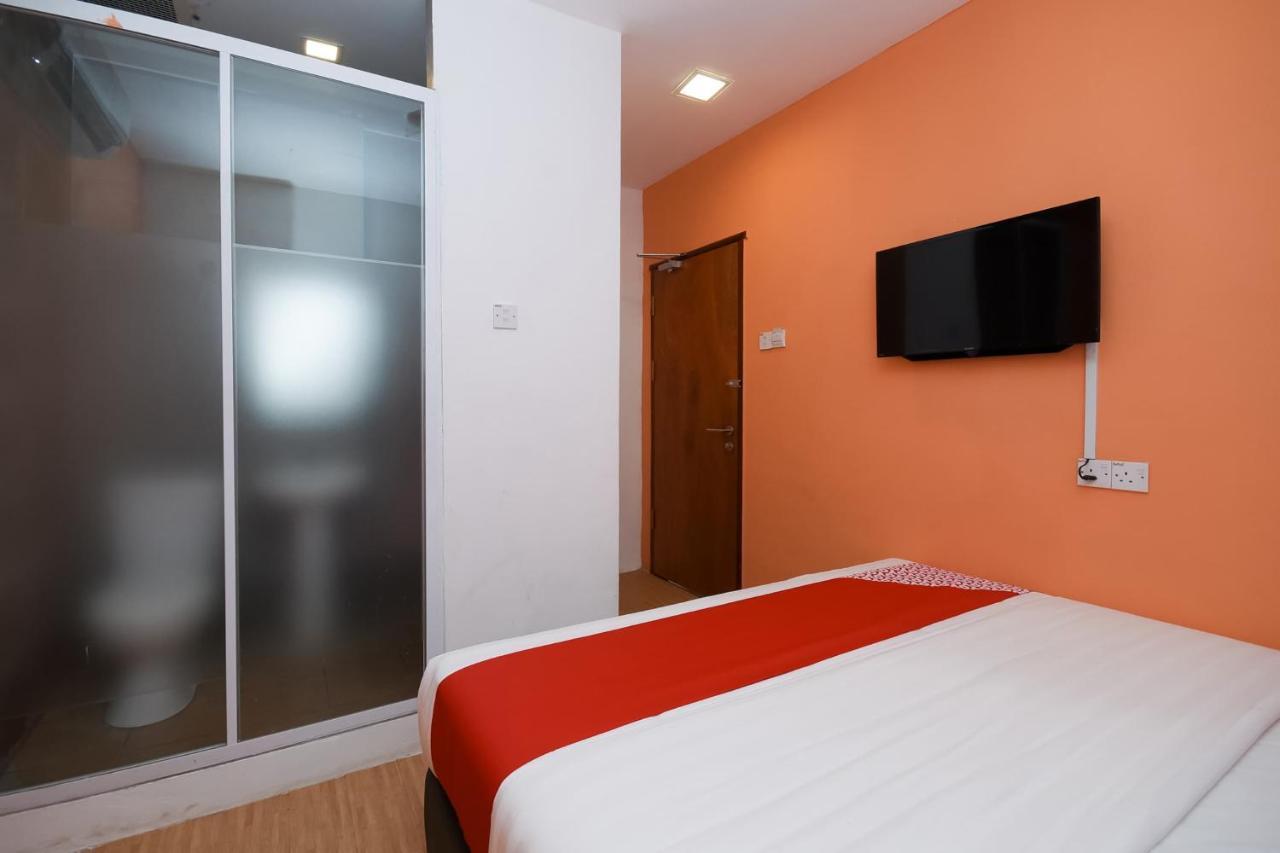 Oyo 1111 Harmony Stay Miri Εξωτερικό φωτογραφία